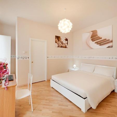 Dal Musicista Hotel Sanremo Exterior photo